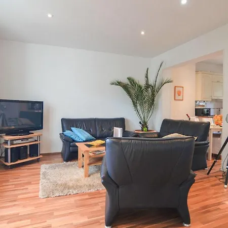 2 Bedroom Lovely Home In Berlin-2